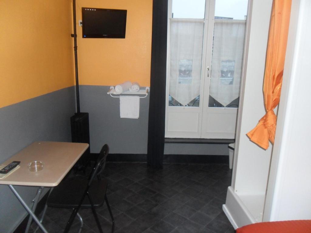 Hotel Chopin Lille Quarto foto