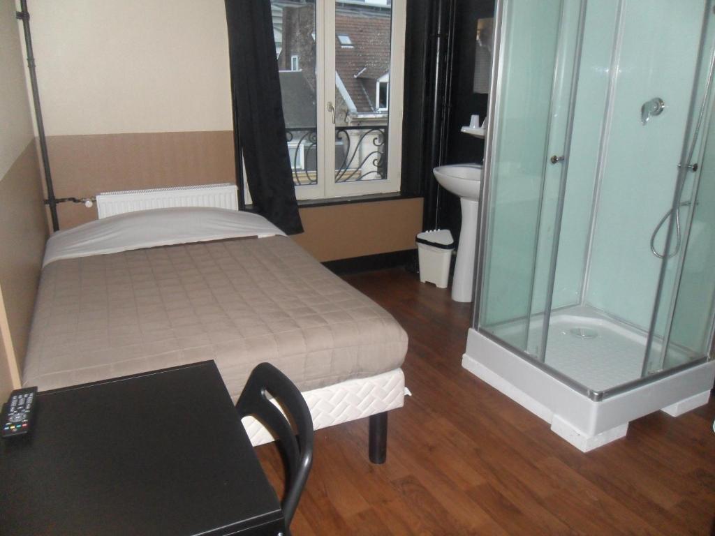 Hotel Chopin Lille Quarto foto
